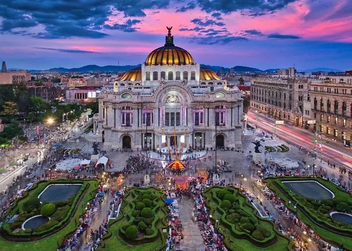 10 Minutes Away From Zocalo